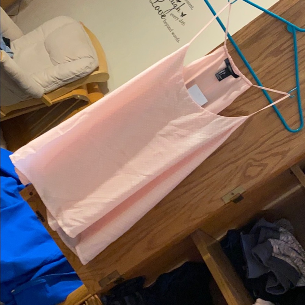 Pink flowy tank top